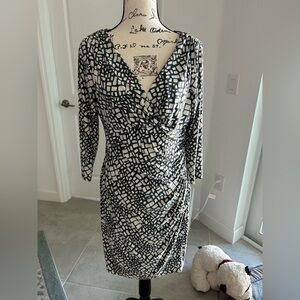 Ralph Lauren Gray and White Geometric Dress
